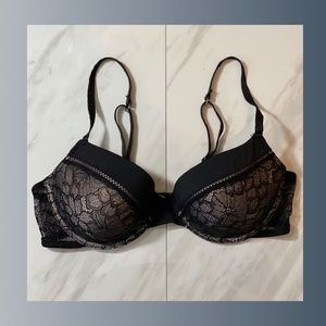 Vince Camuto Black Padded Underwire Bra